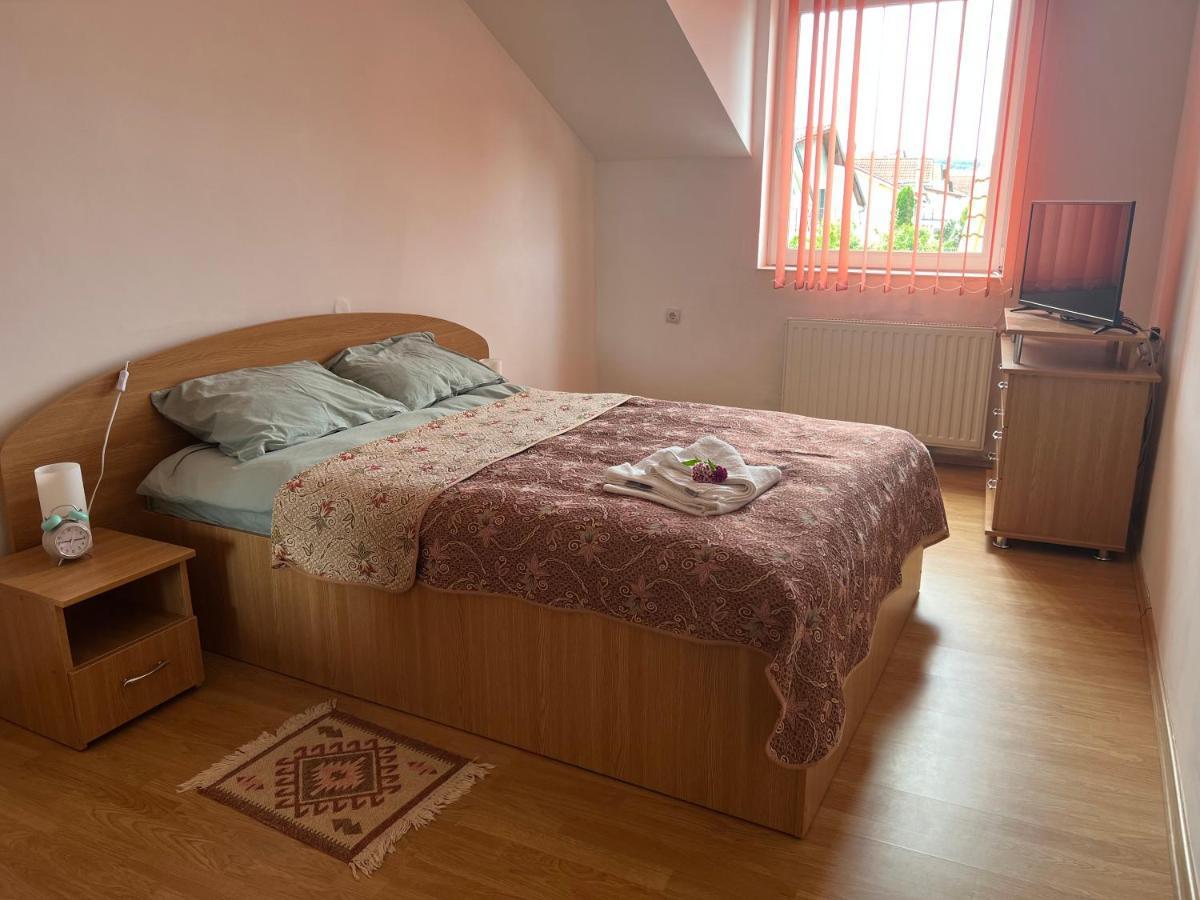 Вилла Casa Lv Sura Mica Экстерьер фото